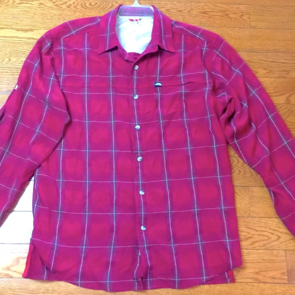 ❤️❤️Host Pick❤️❤️Men’s The North Face Shirt